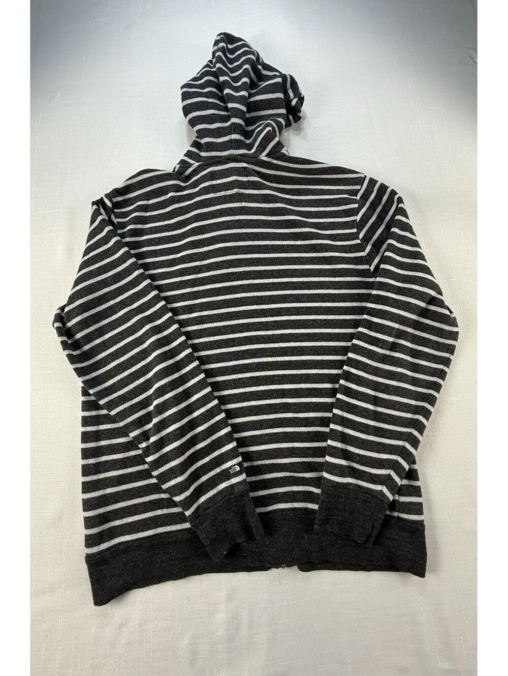The North Face Hoodie Men’s Large Gray White Striped Full Zip Sweatshirt